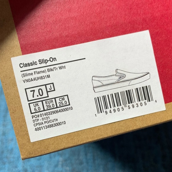 NWT Vans Classic Slip On Slime Flame Sneakers - Picture 7 of 7